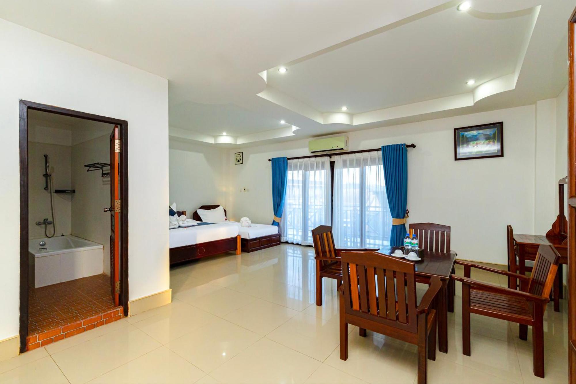 Lisha The Grand Riverside Hotel Vang Vieng Exteriér fotografie
