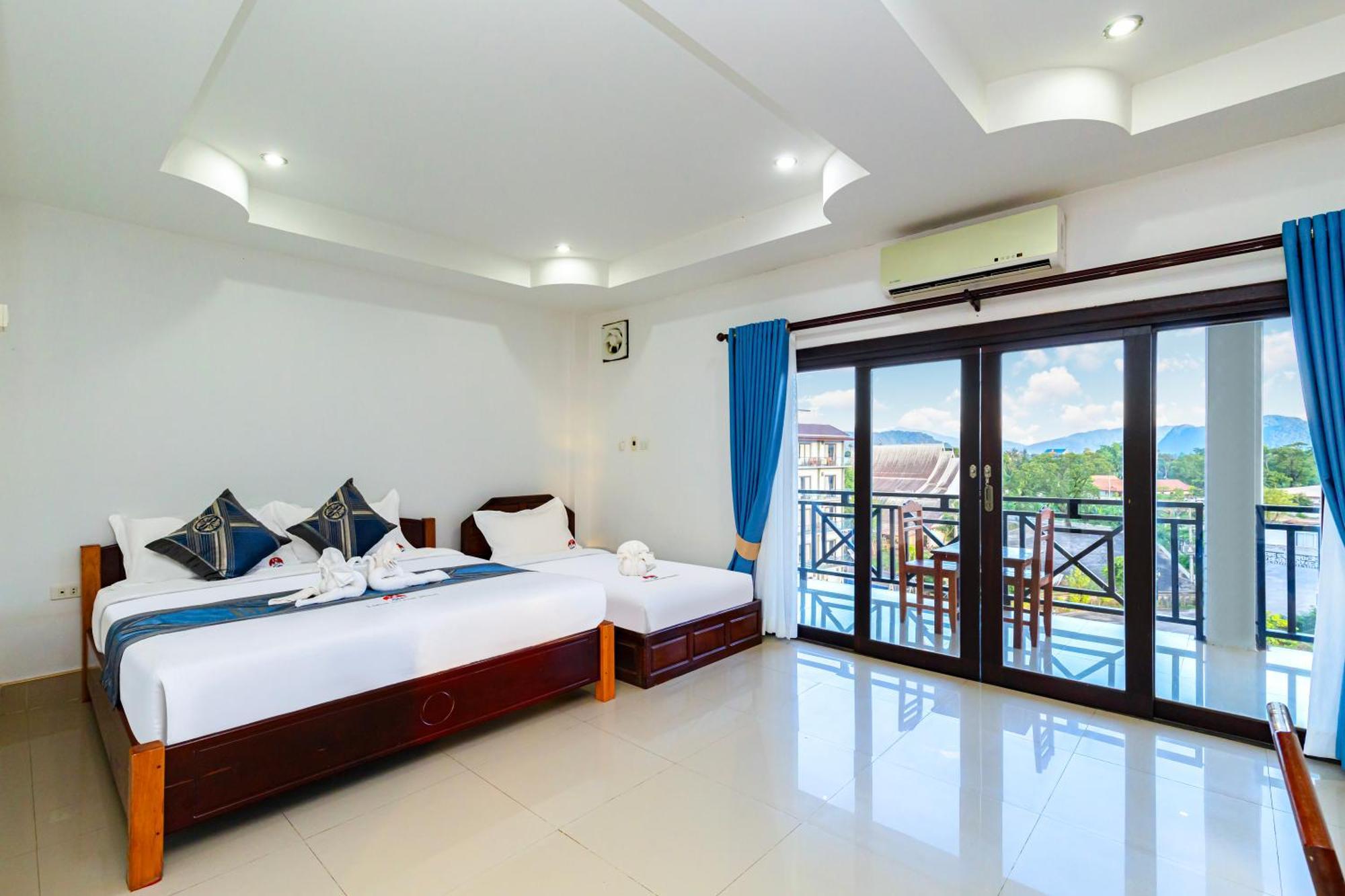 Lisha The Grand Riverside Hotel Vang Vieng Exteriér fotografie