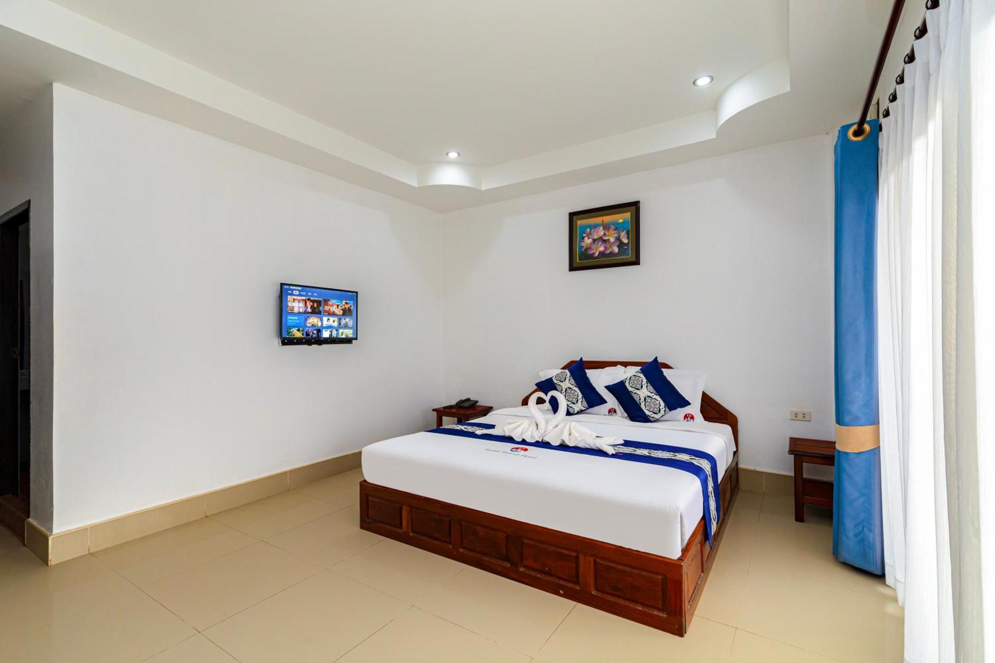 Lisha The Grand Riverside Hotel Vang Vieng Exteriér fotografie